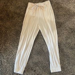 White zara pants
